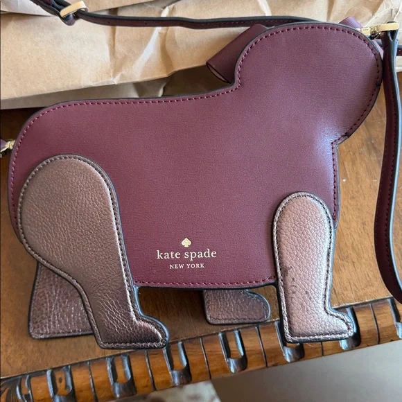 Beyond Adorable “KATE SPADE” Dog Crossbody Bag - Picture 3 of 10